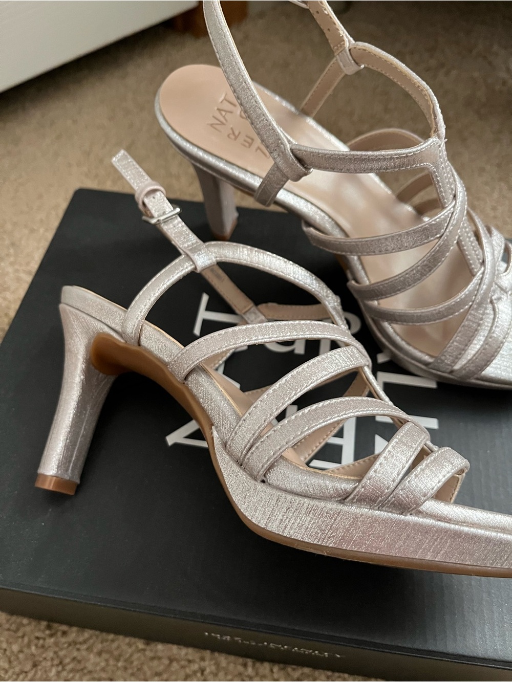 Formal Shoes - Picture 3 of 4